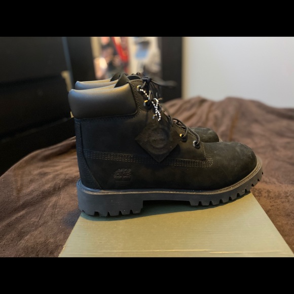 Timberlands - Picture 2 of 6